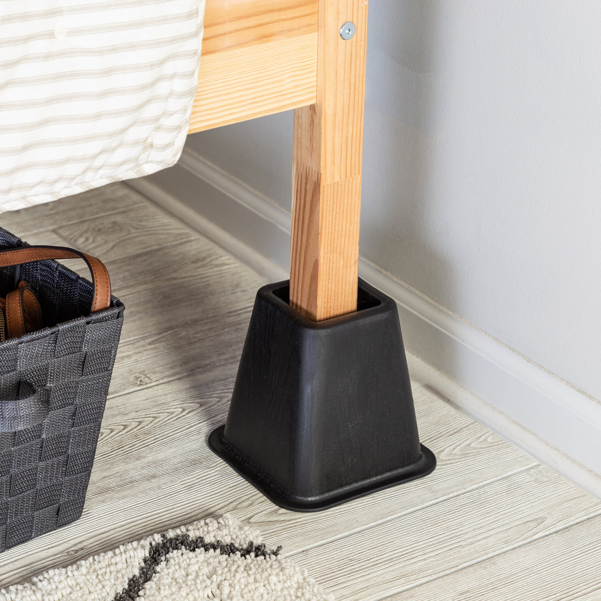 Black Square Bed Risers (Set of 4)