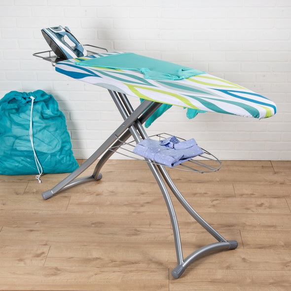 Iron rest maximizes ironing board space and avoids scorching