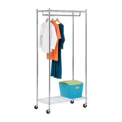 Sturdy clothes rack with adjustable bar